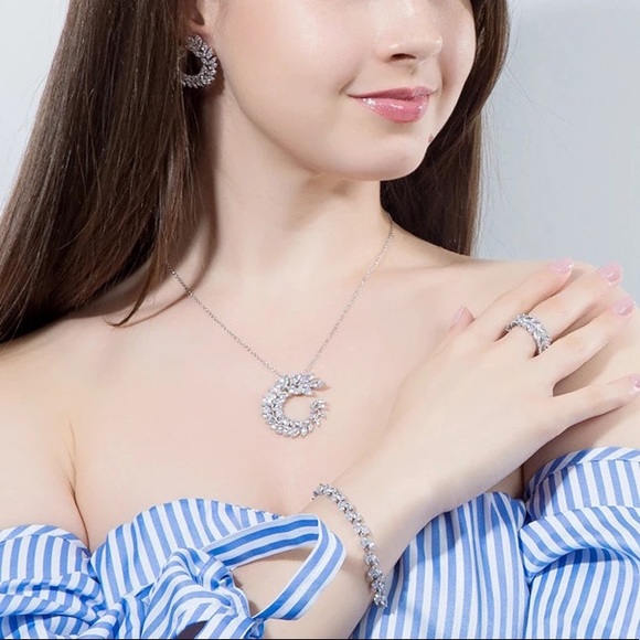 Swirl Clear Crystal Hoop Pin Drop Dangle Earrings - Picture 14 of 16